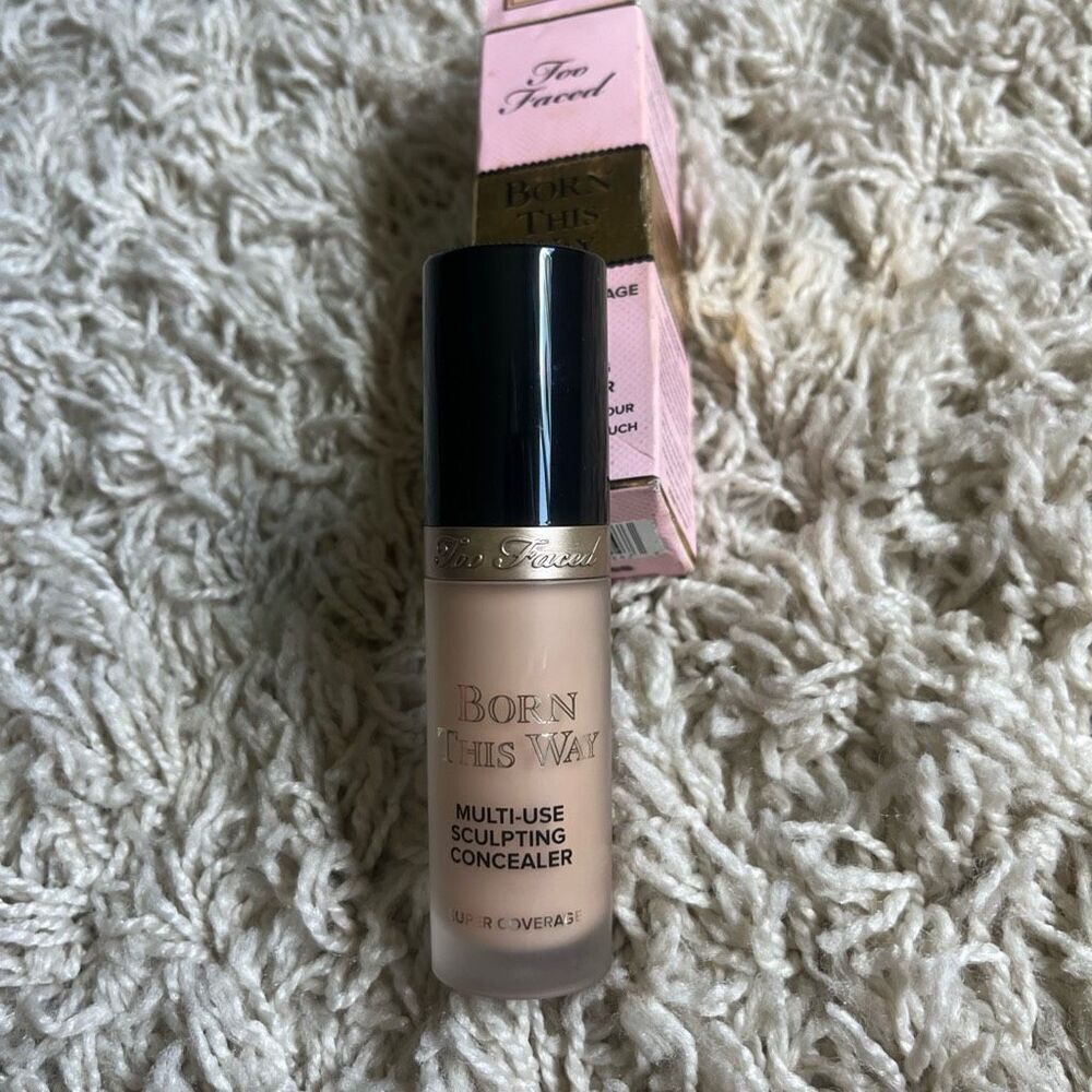 NIB Too Faced Born This Way Super Coverage Multi-Use Concealer Color- Nude .50 F